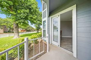 630 W Canty St, Dallas, TX 75208 - Photo 31