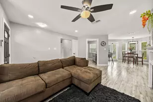 630 W Canty St, Dallas, TX 75208 - Photo 9
