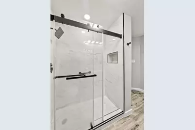 630 W Canty Street #B3, Dallas, TX 75208 - Photo 23
