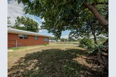716 County Road 4757, Boyd, TX 76023 - Photo 27