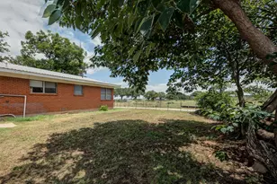 716 Co Rd 4757, Boyd, TX 76023 - Photo 27