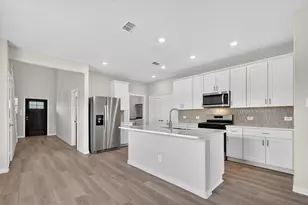 1402 Bridgestone Dr, Princeton, TX 75071 - Photo 3