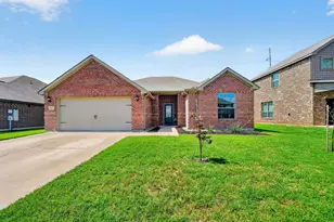 1033 McDonald Dr, Crowley, TX 76036 - Photo 37