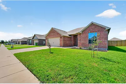 1033 McDonald Drive, Crowley, TX 76036 - Photo 3