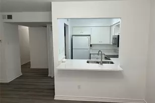 5881 Preston View Blvd, Dallas, TX 75240 - Photo 5