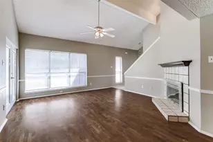 1633 San Francisco St, Carrollton, TX 75007 - Photo 7