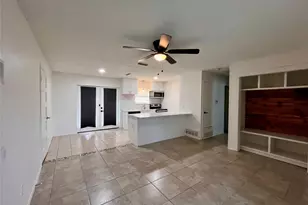 721 Lisa Ln, Cedar Hill, TX 75104 - Photo 5