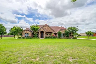 157 Pack Saddle Trail, Weatherford, TX 76088 - Photo 1