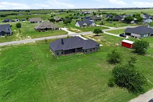 6909 Scarlett Wy, Godley, TX 76044 - Photo 3