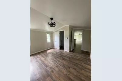 433 Capricorn Drive, Granbury, TX 76049 - Photo 21