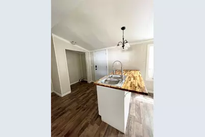 433 Capricorn Drive, Granbury, TX 76049 - Photo 13