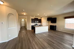 473 Spring Dr, Saginaw, TX 76131 - Photo 5