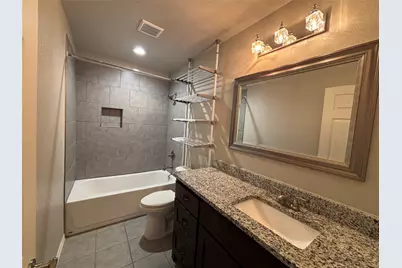 621 N Avenue B, Springtown, TX 76082 - Photo 13