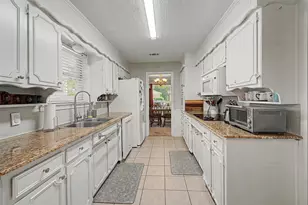 2009 Cliffside Dr, Edgecliff Village, TX 76134 - Photo 13