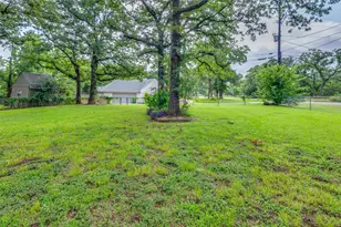 5500 Woodland Hills Dr, Denton, TX 76208 - Photo 25