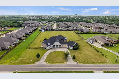 9770 County Road 483, Lavon, TX 75166 - Photo 3