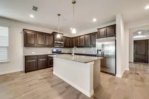 1308 Canary Ln, Argyle, TX 76226 - Photo 5