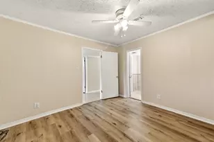 205 Roaring Springs Dr, DeSoto, TX 75115 - Photo 13