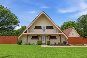 205 Roaring Springs Dr, DeSoto, TX 75115 - Photo 1