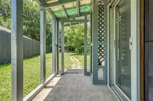 1221 Hilburn Ct, Irving, TX 75060 - Photo 23