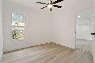 429 Harmon Rd, Hurst, TX 76053 - Photo 9