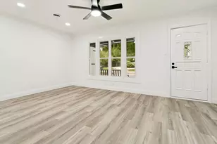 429 Harmon Rd, Hurst, TX 76053 - Photo 3