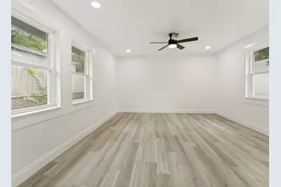 429 Harmon Road, Hurst, TX 76053 - Photo 11