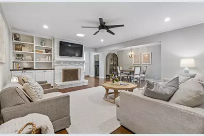 9815 Windledge Drive, Dallas, TX 75238 - Photo 11
