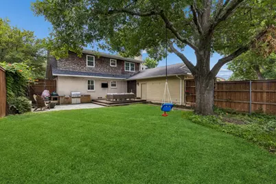 9815 Windledge Drive, Dallas, TX 75238 - Photo 35