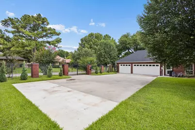 400 Timberlake Drive, Azle, TX 76020 - Photo 33