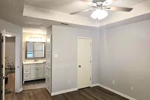 1007 Mitchell Ln, Burleson, TX 76028 - Photo 9