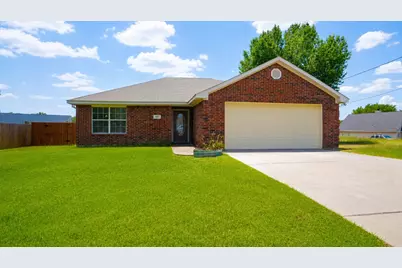 307 Coral Reef Street, Gun Barrel City, TX 75156 - Photo 1