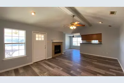 307 Coral Reef Street, Gun Barrel City, TX 75156 - Photo 3