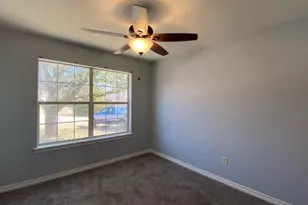 307 Coral Reef St, Gun Barrel City, TX 75156 - Photo 7