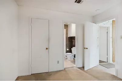 4700 Creekside Drive, Arlington, TX 76013 - Photo 15