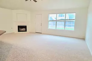 4425 Chaparral Creek Dr, Fort Worth, TX 76123 - Photo 5