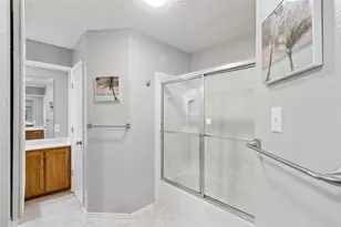 2206 Sexton Dr, Arlington, TX 76015 - Photo 9