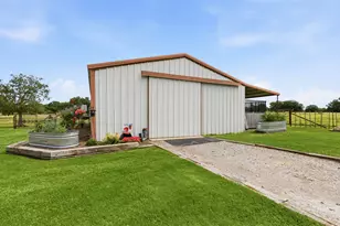146 Private Rd 1525, Bridgeport, TX 76426 - Photo 3