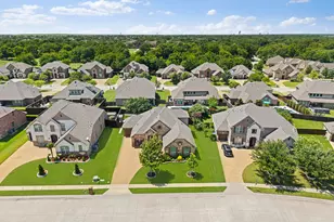 9902 Clubhouse Cir, Rowlett, TX 75089 - Photo 35