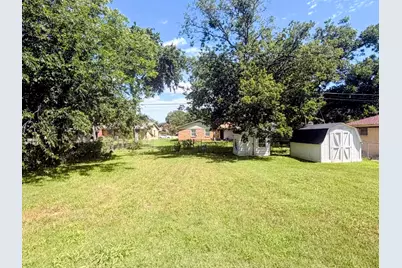 2227 Cambridge Drive, Irving, TX 75061 - Photo 17