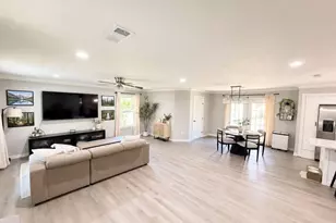 2227 Cambridge Dr, Irving, TX 75061 - Photo 3