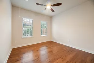 807 Hollywood Ave, Dallas, TX 75208 - Photo 29