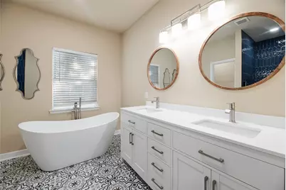 807 Hollywood Avenue, Dallas, TX 75208 - Photo 21