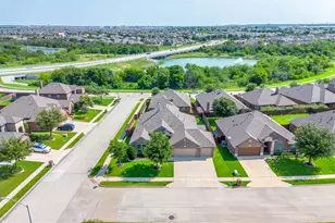 2101 Rosalinda Pass, Fort Worth, TX 76131 - Photo 33