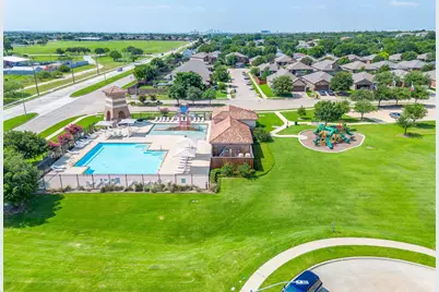 2101 Rosalinda Pass, Fort Worth, TX 76131 - Photo 37