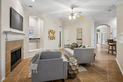 2824 Lacompte Drive, Dallas, TX 75227 - Photo 9