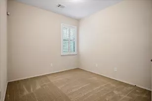 2824 Lacompte Dr, Dallas, TX 75227 - Photo 19