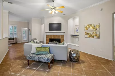 2824 Lacompte Drive, Dallas, TX 75227 - Photo 7