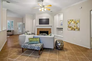 2824 Lacompte Dr, Dallas, TX 75227 - Photo 7