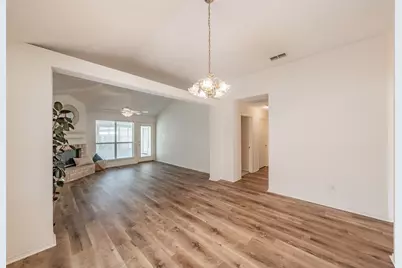 5814 Rock Meadow Trail, Arlington, TX 76017 - Photo 11